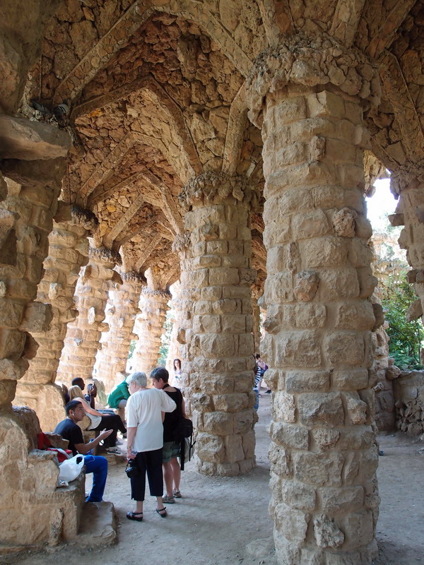 MKS_Barcelona_2011_131.JPG - Endelig nåede vi op til målet, Gaudis Park Guell.