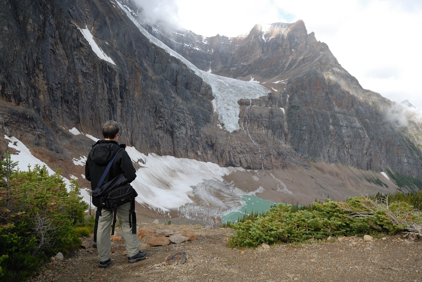 MKS_Can2011_2172.jpg - Vandre tur ved Mt. Edith Cavell.